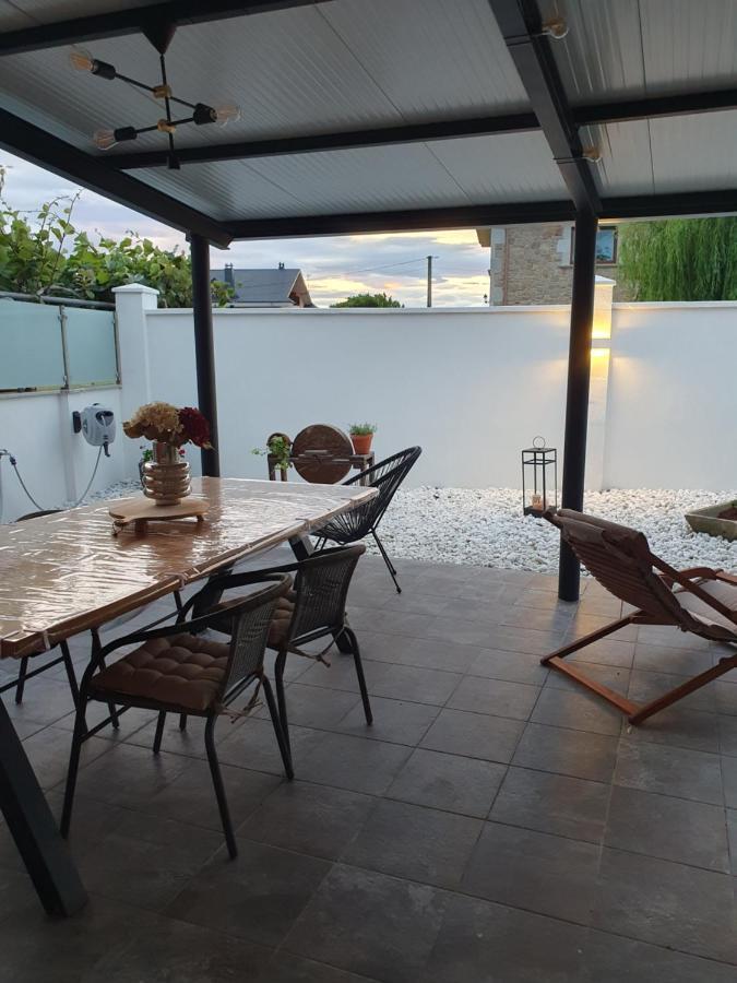 Casa Flor Delfin Ribadeo Villa ภายนอก รูปภาพ